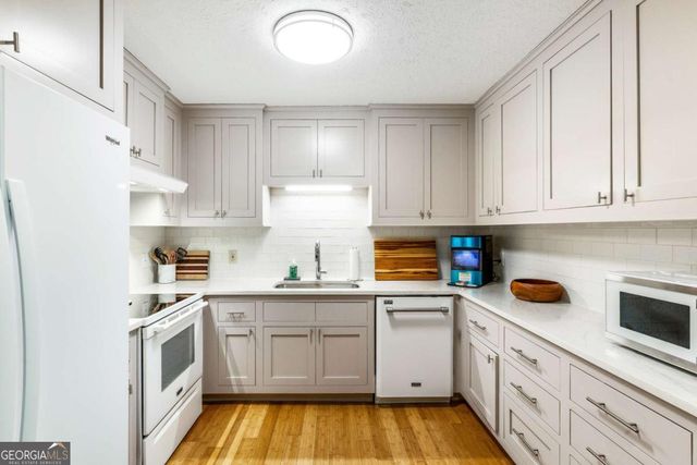 482 Shady Lane Circle, Canton, GA 30115