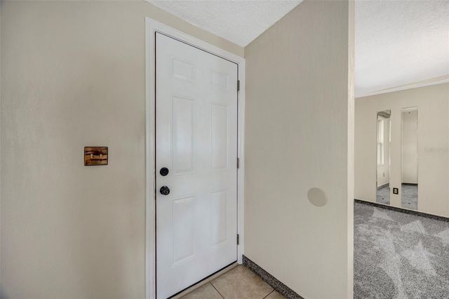 15615 WILLOWDALE ROAD, Tampa, FL 33625