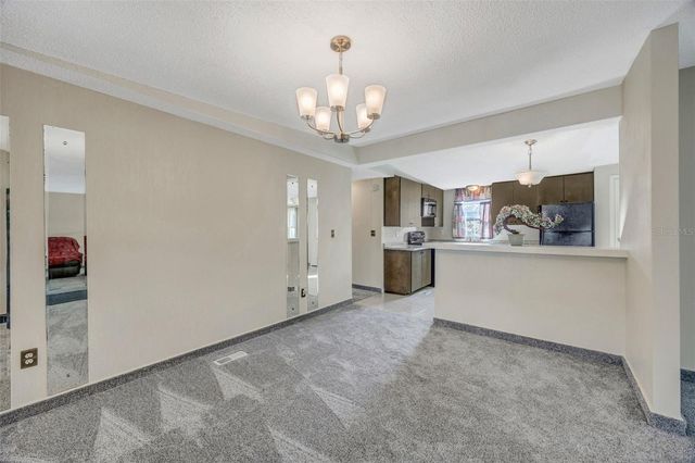 15615 WILLOWDALE ROAD, Tampa, FL 33625