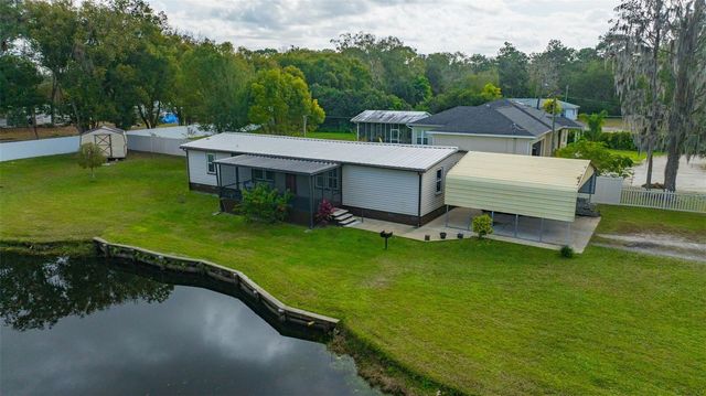 15615 WILLOWDALE ROAD, Tampa, FL 33625