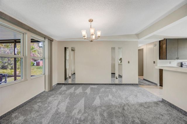 15615 WILLOWDALE ROAD, Tampa, FL 33625