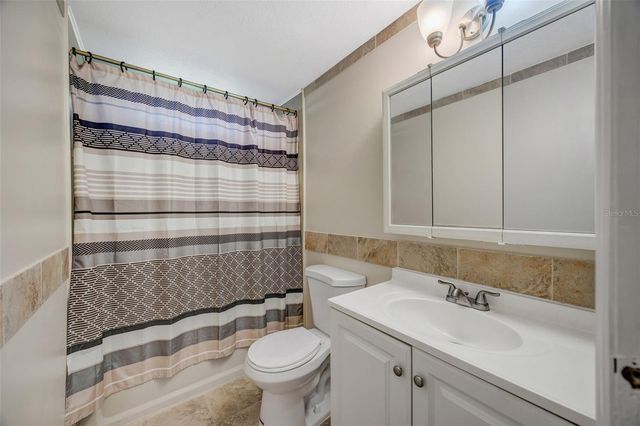 15615 WILLOWDALE ROAD, Tampa, FL 33625