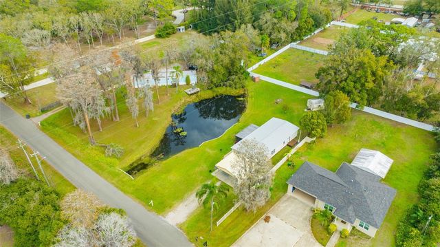 15615 WILLOWDALE ROAD, Tampa, FL 33625