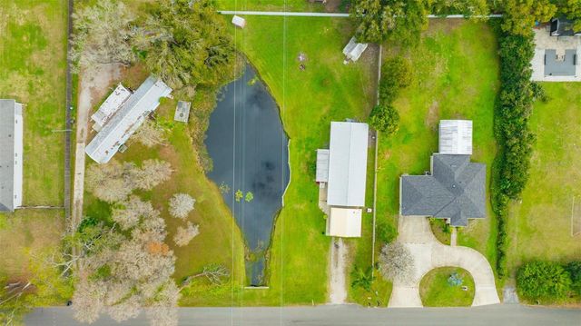 15615 WILLOWDALE ROAD, Tampa, FL 33625