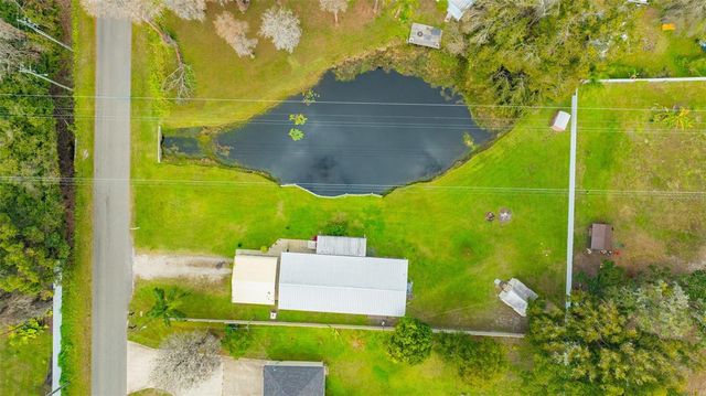 15615 WILLOWDALE ROAD, Tampa, FL 33625