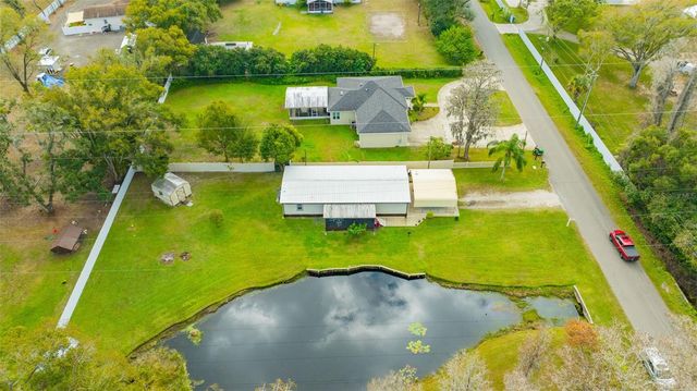 15615 WILLOWDALE ROAD, Tampa, FL 33625