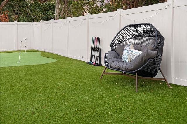 1215 E NORTH STREET, Tampa, FL 33604