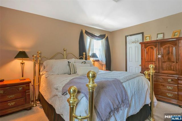 236 Oak Avenue, River Vale, NJ 07675