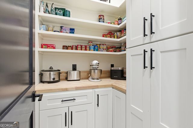 154 Brenary Drive, Lakemont, GA 30552