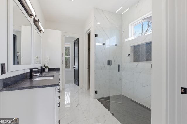 154 Brenary Drive, Lakemont, GA 30552