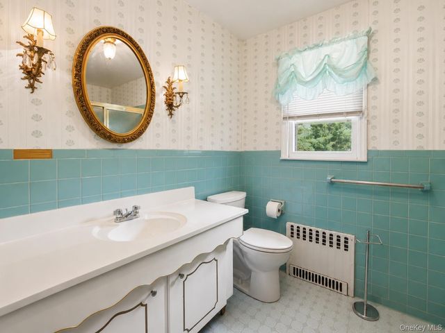 172 Park Hill Avenue, Yonkers, NY 10705
