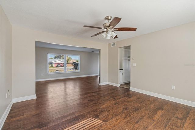 7703 17TH AVENUE NW, Bradenton, FL 34209