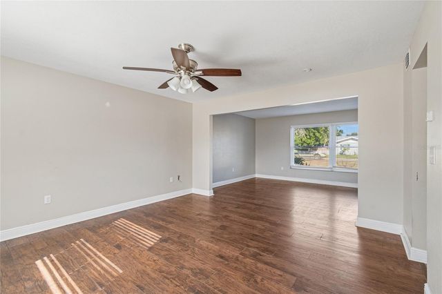 7703 17TH AVENUE NW, Bradenton, FL 34209