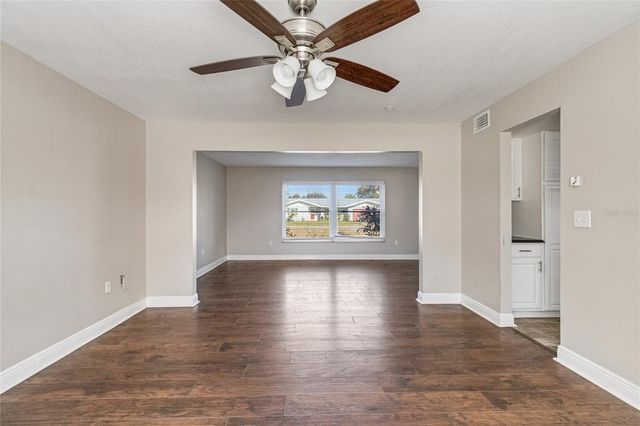 7703 17TH AVENUE NW, Bradenton, FL 34209