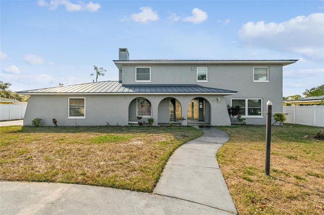 7703 17TH AVENUE NW, Bradenton, FL 34209