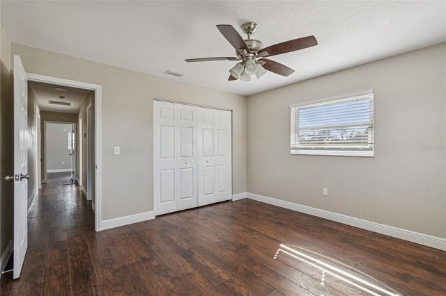 7703 17TH AVENUE NW, Bradenton, FL 34209