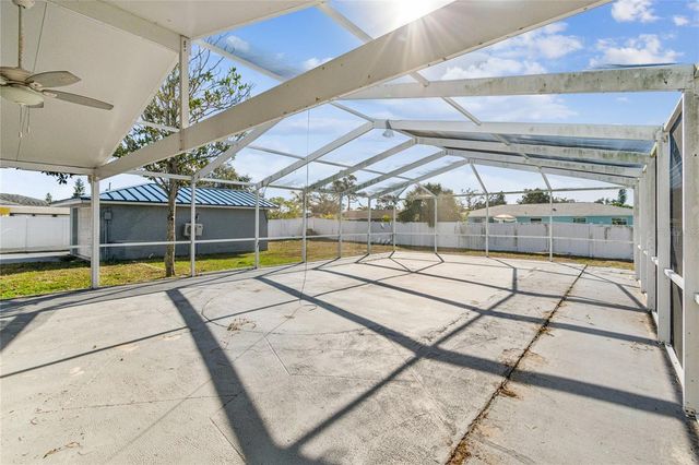 7703 17TH AVENUE NW, Bradenton, FL 34209