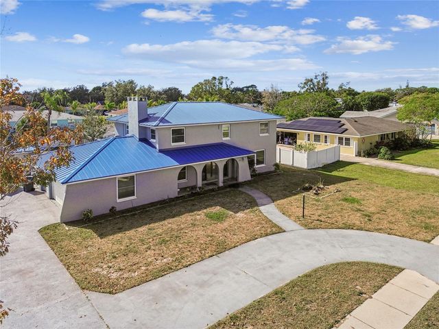 7703 17TH AVENUE NW, Bradenton, FL 34209