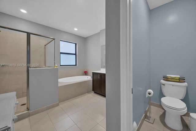 24970 SW 108th Ave 1, Homestead, FL 33032