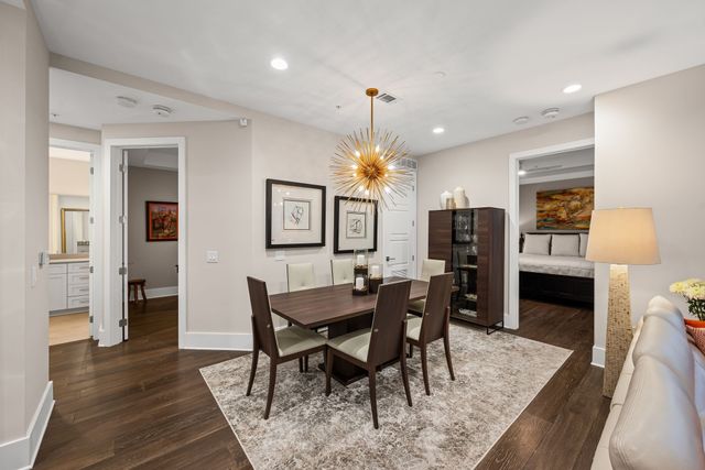 20 Rutledge St Apt 606, Nashville, TN 37210