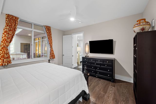 20 Rutledge St Apt 606, Nashville, TN 37210