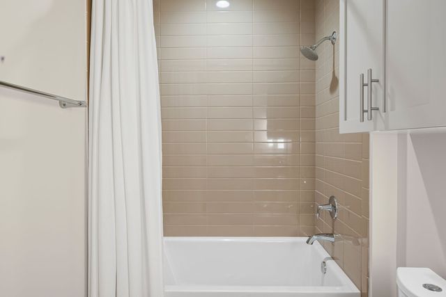 20 Rutledge St Apt 606, Nashville, TN 37210