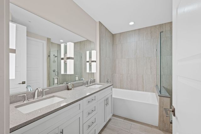 20 Rutledge St Apt 606, Nashville, TN 37210