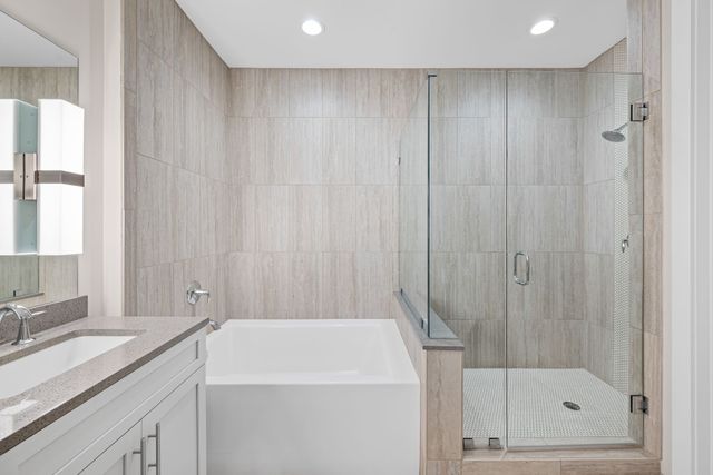 20 Rutledge St Apt 606, Nashville, TN 37210