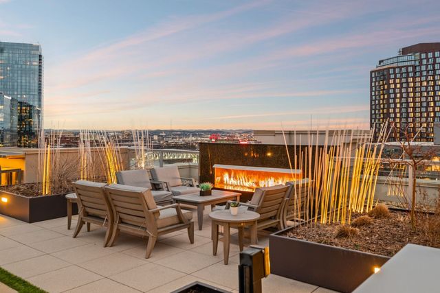 20 Rutledge St Apt 606, Nashville, TN 37210