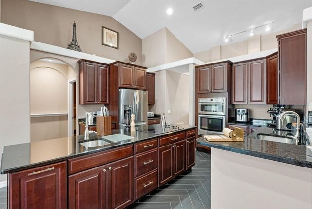 2304 INDIAN MOUND TRAIL, Kissimmee, FL 34746