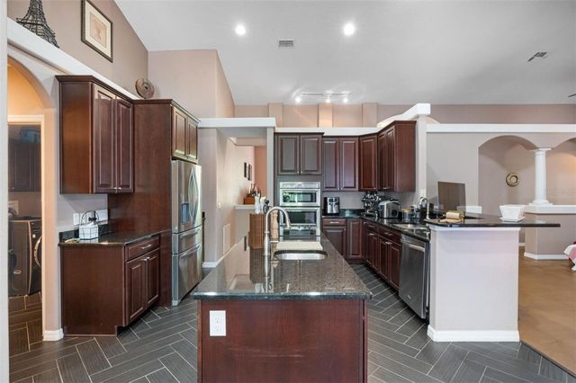 2304 INDIAN MOUND TRAIL, Kissimmee, FL 34746