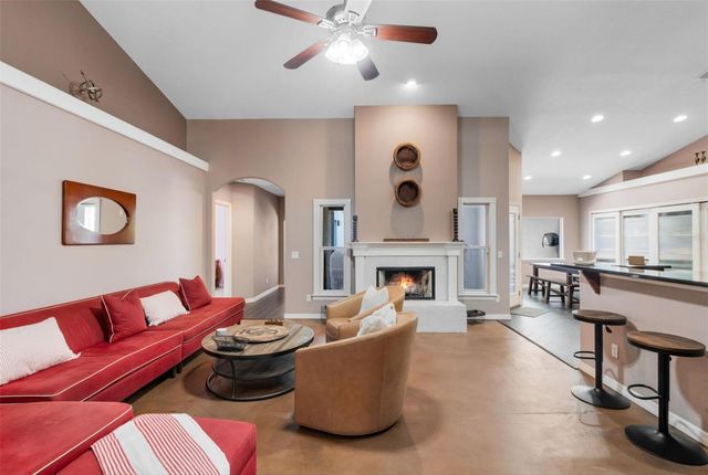 2304 INDIAN MOUND TRAIL, Kissimmee, FL 34746