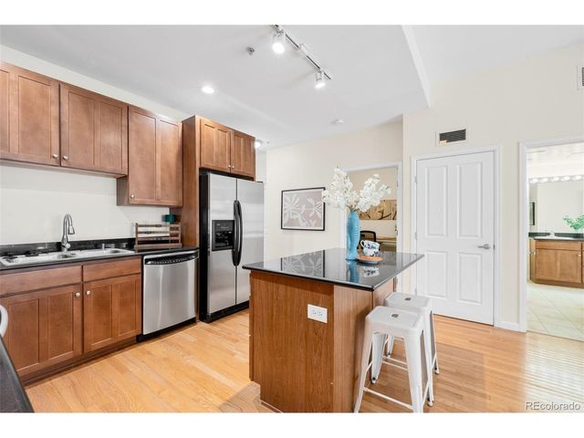 1950 N Logan St 513, Denver, CO 80203