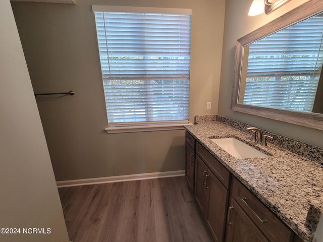 4220 Wilshire Boulevard 106, Wilmington, NC 28403