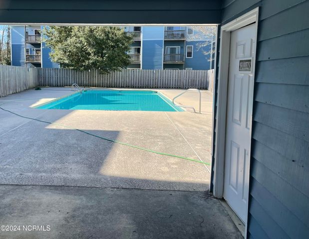4220 Wilshire Boulevard 106, Wilmington, NC 28403