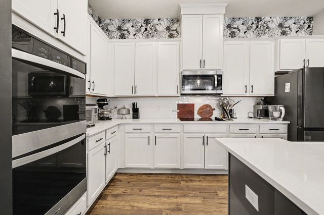 1715 Merkel Rd, Columbia, TN 38401