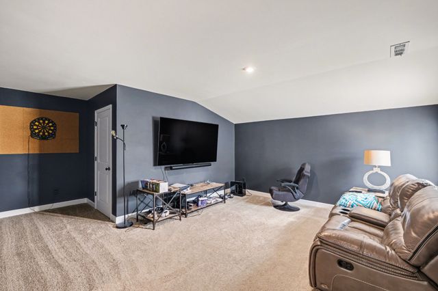 1715 Merkel Rd, Columbia, TN 38401