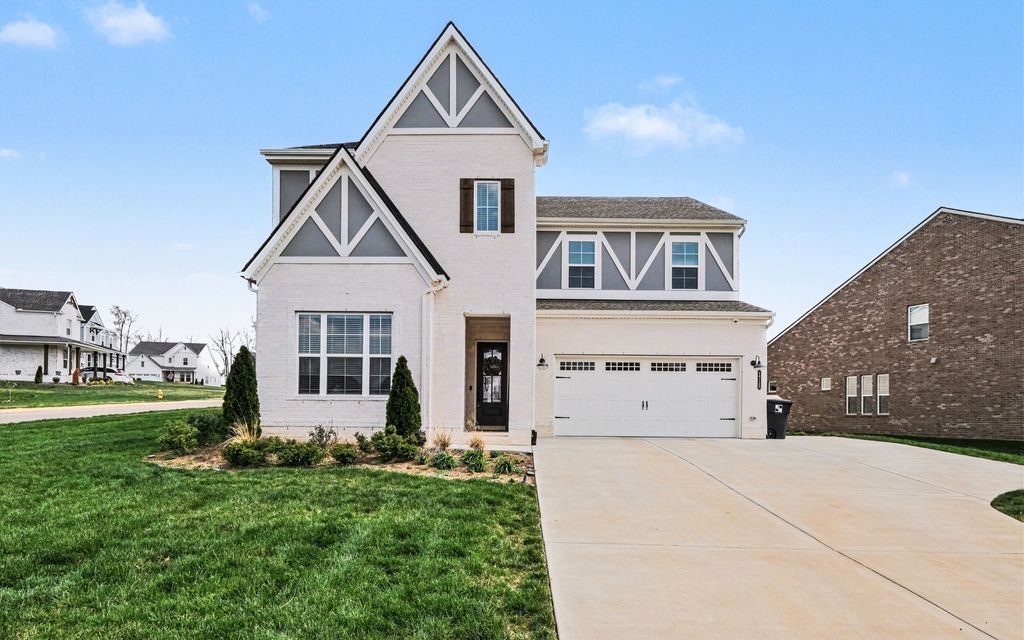 1715 Merkel Rd, Columbia, TN 38401