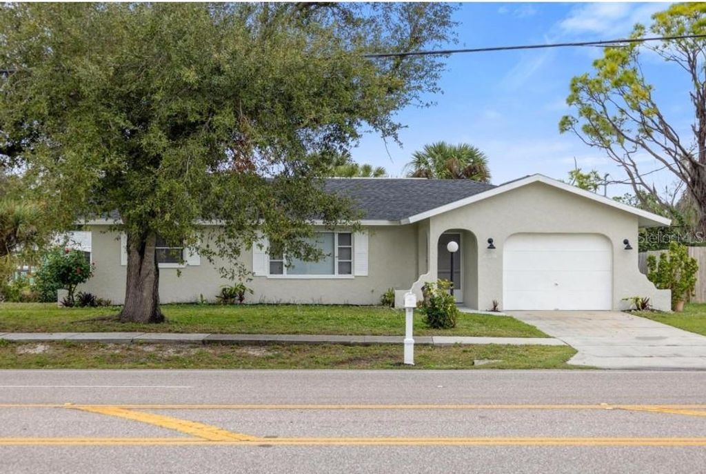 21066 MIDWAY BOULEVARD, Port Charlotte, FL 33952