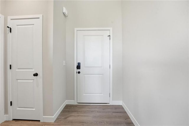 20529 Newcastle Street, Spring Hill, KS 66083