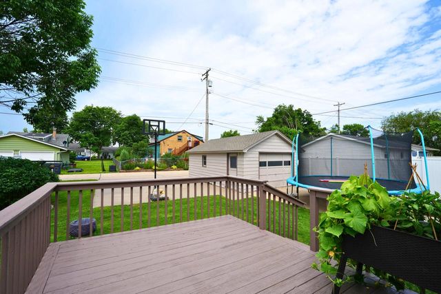 2608 26th STREET S, La Crosse, WI 54601