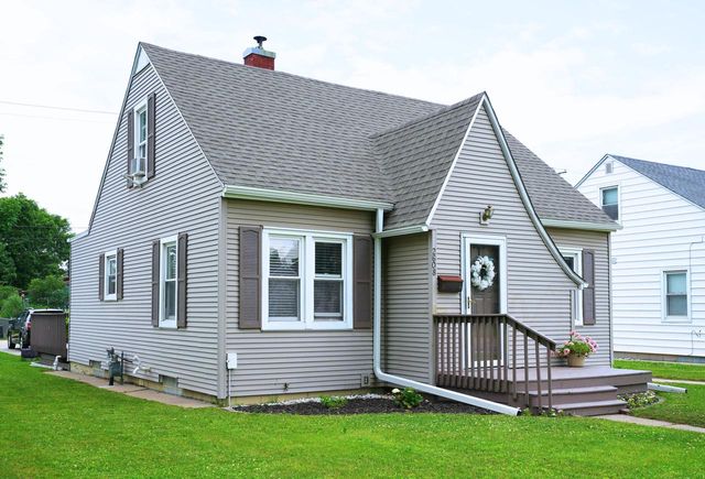 2608 26th STREET S, La Crosse, WI 54601