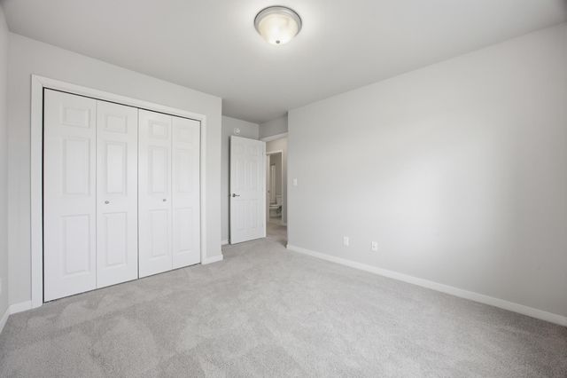 6683 28th Street S, Fargo, ND 58104