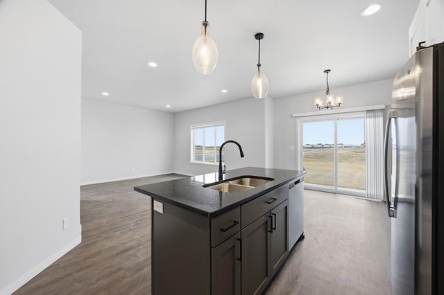 6683 28th Street S, Fargo, ND 58104