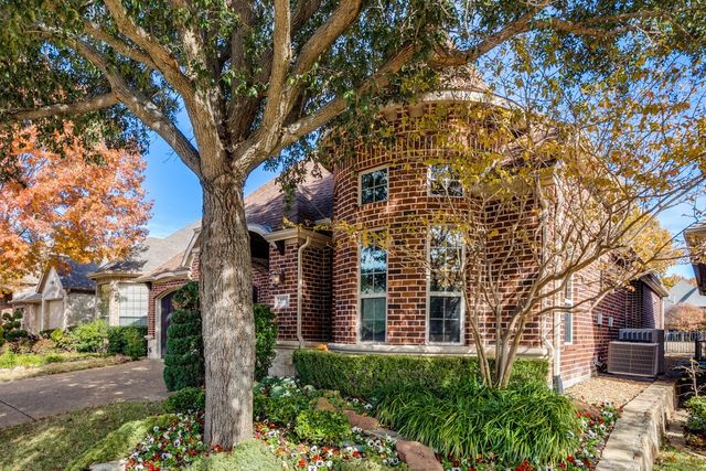 1854 Masters Drive, Desoto, TX 75115