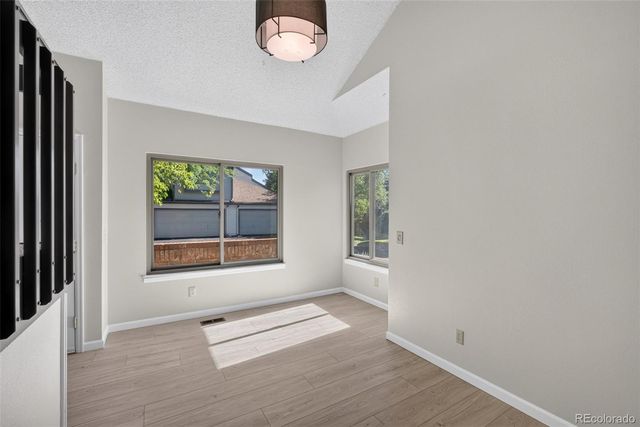 6515 S Jackson Court, Littleton, CO 80121