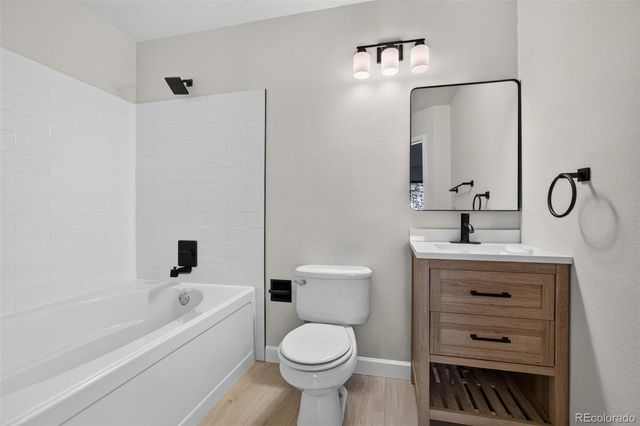 6515 S Jackson Court, Littleton, CO 80121