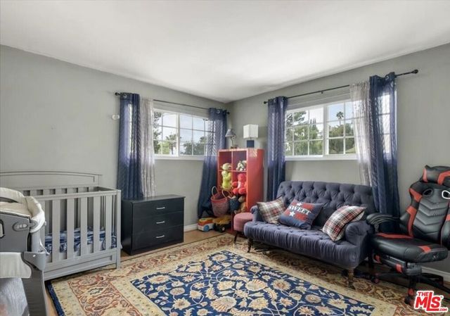 4635 Esparto Street, Woodland Hills, CA 91364