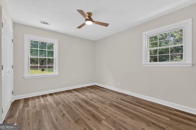 4322 Lower Fayetteville Road, Sharpsburg, GA 30277