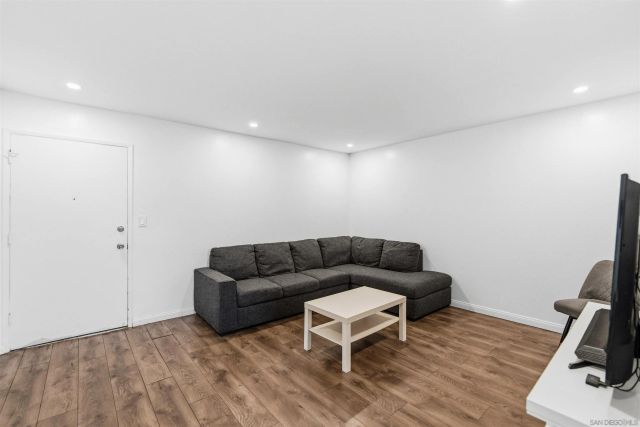 279 moss st 322, Chula Vista, CA 91911